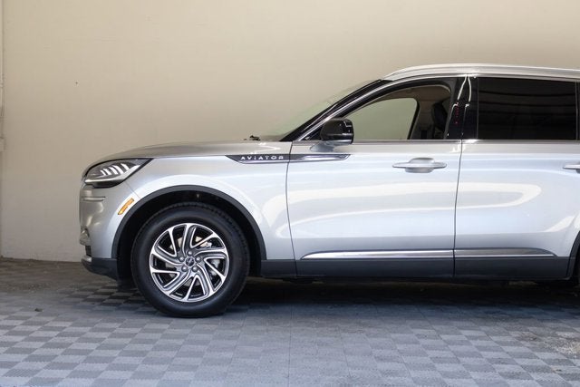 2023 Lincoln Aviator Standard