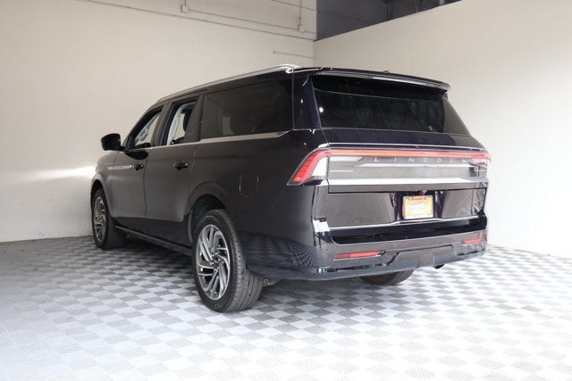 2025 Lincoln Navigator L Reserve