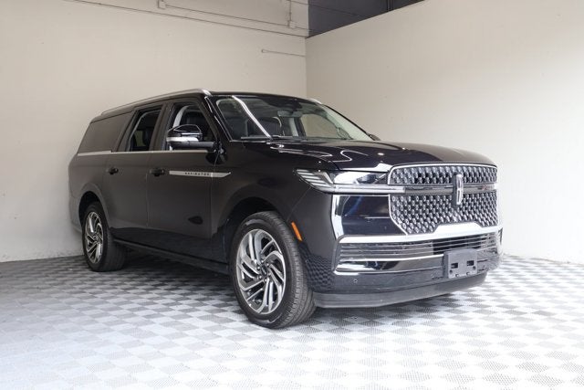 2025 Lincoln Navigator L Reserve