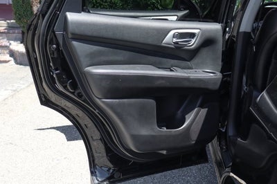 2019 Nissan Pathfinder SL