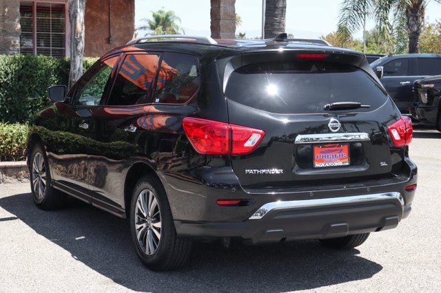 2019 Nissan Pathfinder SL