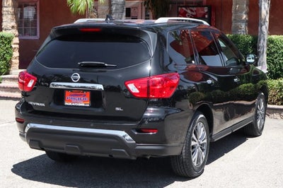2019 Nissan Pathfinder SL