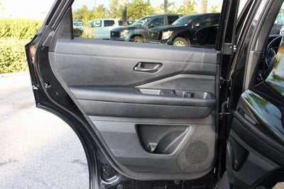 2023 Nissan Pathfinder Rock Creek