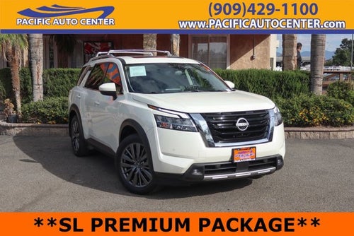2022 Nissan Pathfinder SL