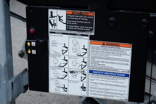 2025 Hino Hino L6 Base