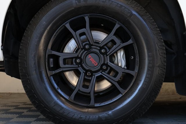 2021 Toyota Sequoia SR5