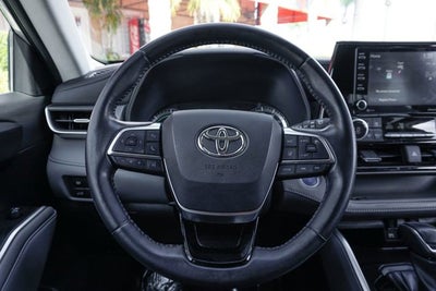 2021 Toyota Highlander Hybrid LE