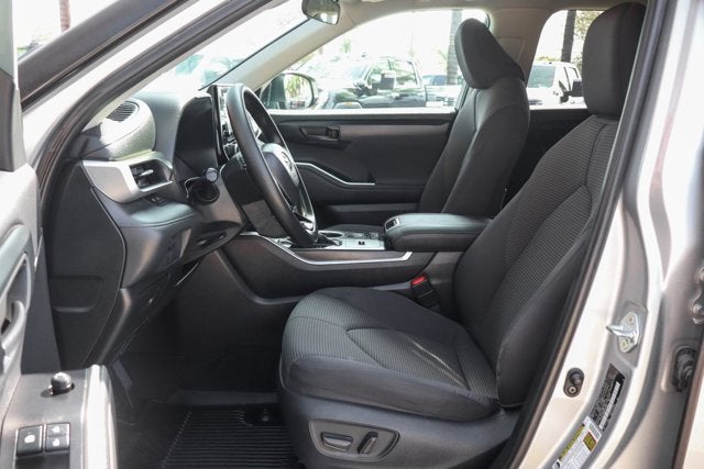 2021 Toyota Highlander L