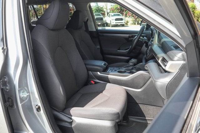 2021 Toyota Highlander L