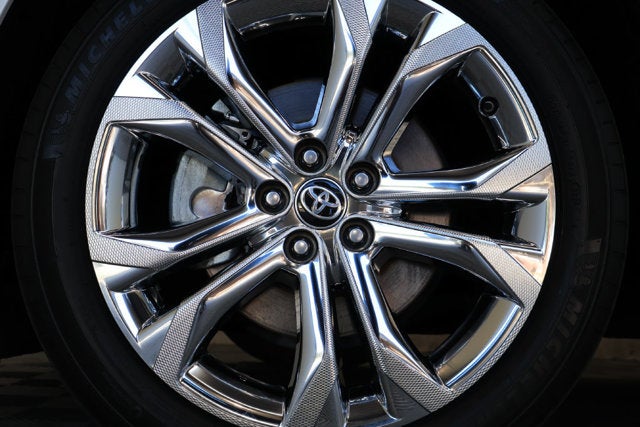 2024 Toyota Sienna Platinum
