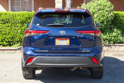 2022 Toyota Highlander XLE