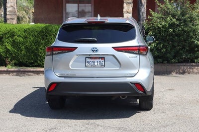 2023 Toyota Highlander Hybrid XLE