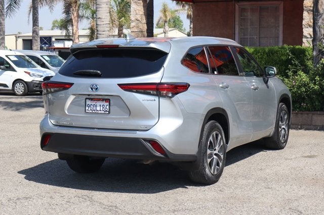 2023 Toyota Highlander Hybrid XLE