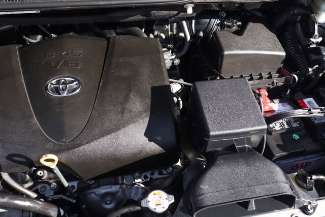 2017 Toyota Sienna LE