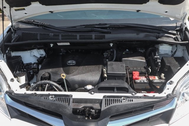 2019 Toyota Sienna LE