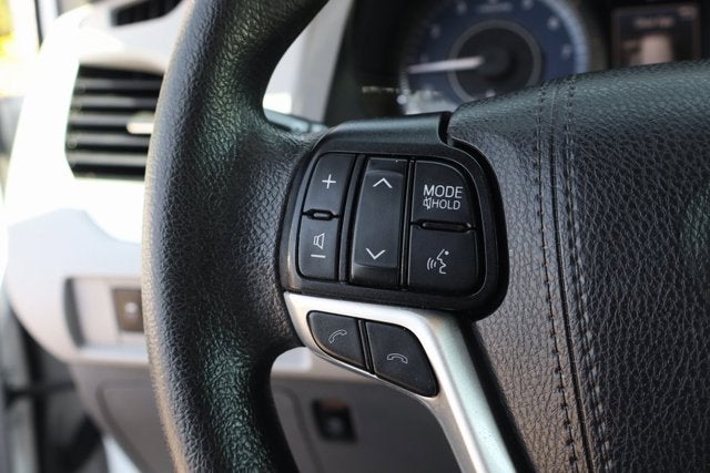 2019 Toyota Sienna LE