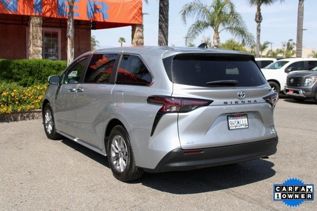 2023 Toyota Sienna XLE
