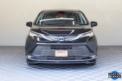 2023 Toyota Sienna XLE