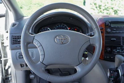 2007 Toyota Sienna XLE