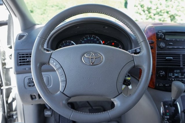 2007 Toyota Sienna XLE
