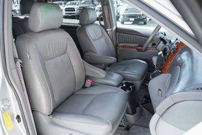 2007 Toyota Sienna XLE