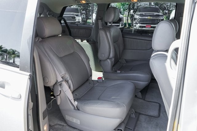 2007 Toyota Sienna XLE