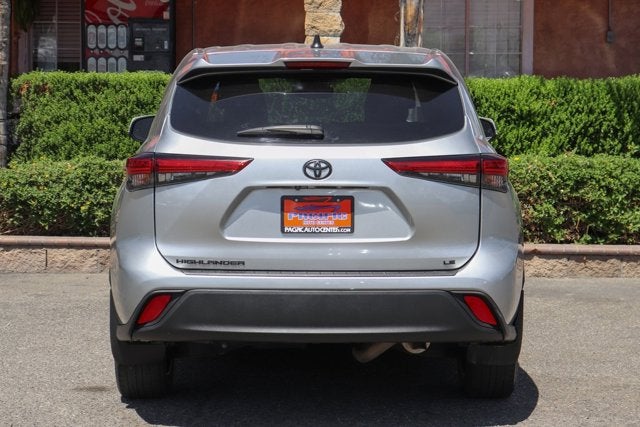2022 Toyota Highlander LE