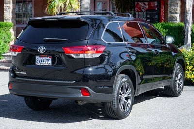 2017 Toyota Highlander LE