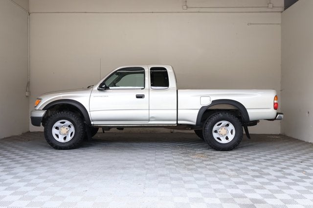 2001 Toyota Tacoma Base