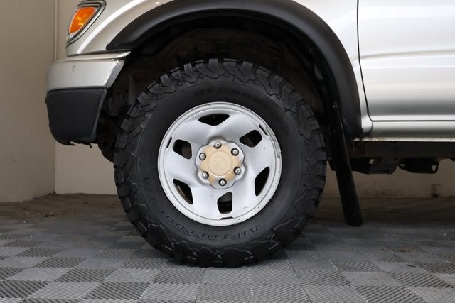 2001 Toyota Tacoma Base