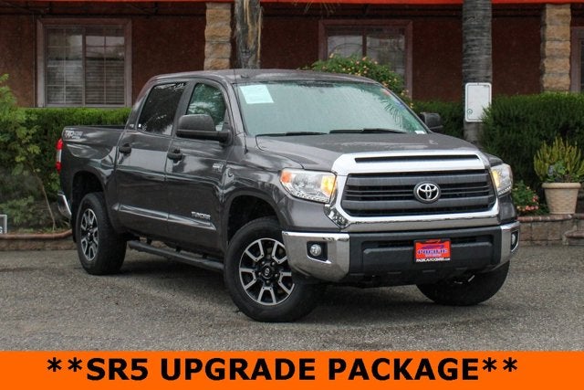 2015 Toyota Tundra SR5