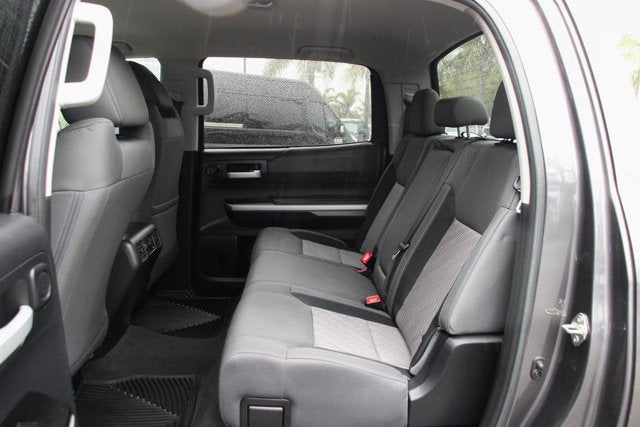 2015 Toyota Tundra SR5