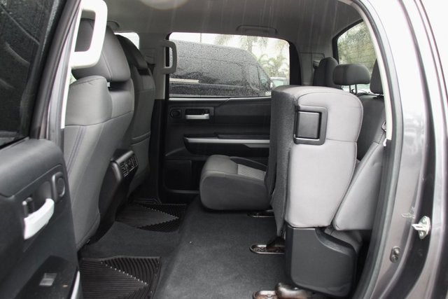 2015 Toyota Tundra SR5