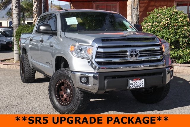 2017 Toyota TUNDRA 4WD SR5