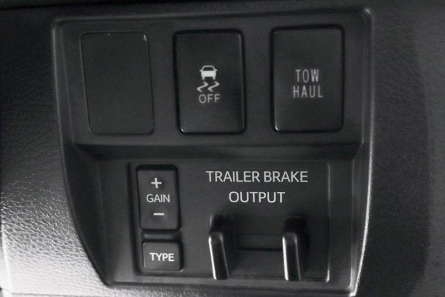 2017 Toyota TUNDRA 4WD SR5