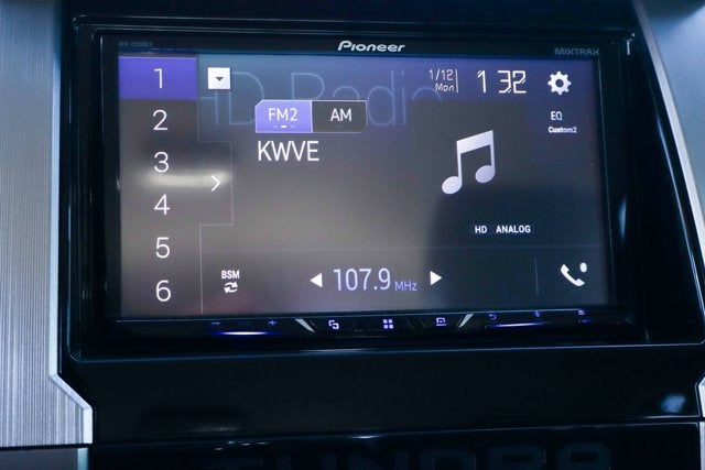 2017 Toyota TUNDRA 4WD SR5