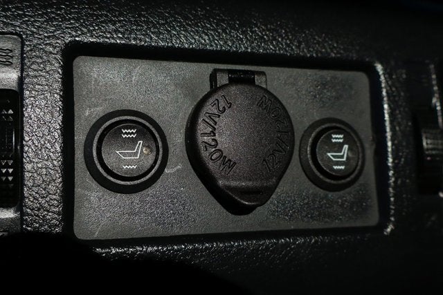 2017 Toyota TUNDRA 4WD SR5