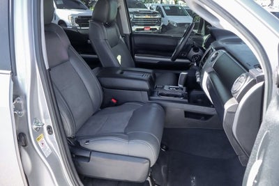 2017 Toyota TUNDRA 4WD SR5