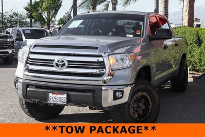2017 Toyota TUNDRA 4WD SR5