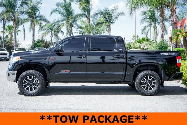 2017 Toyota Tundra SR5
