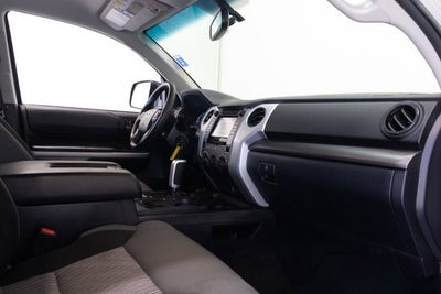 2017 Toyota Tundra 4WD SR5