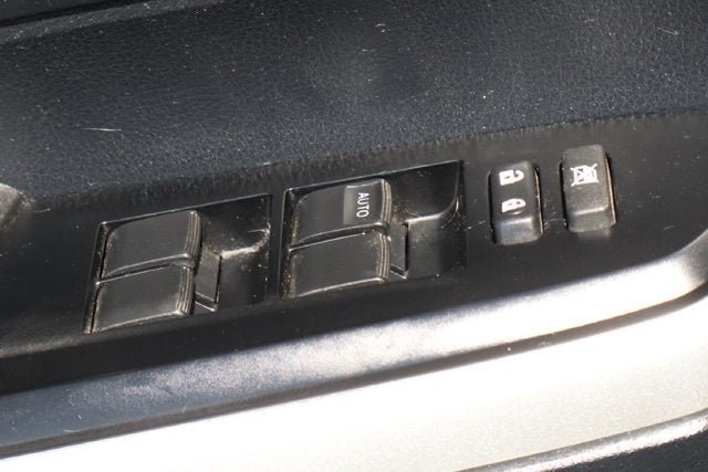 2014 Toyota Tundra SR5