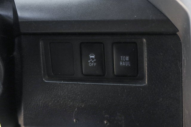 2014 Toyota Tundra SR5