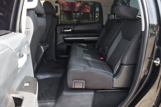 2014 Toyota Tundra SR5