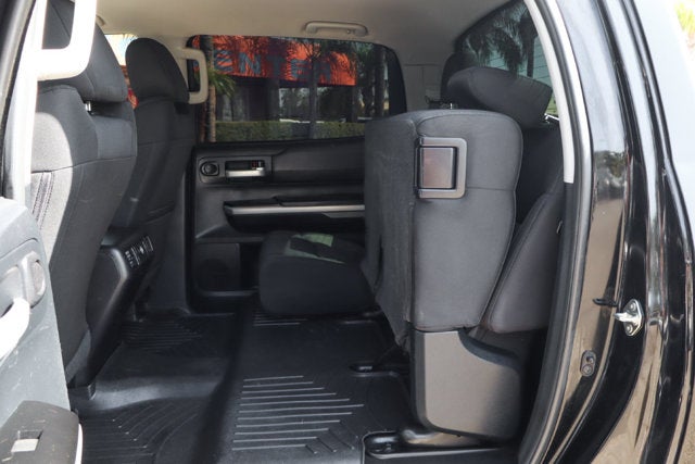 2014 Toyota Tundra SR5