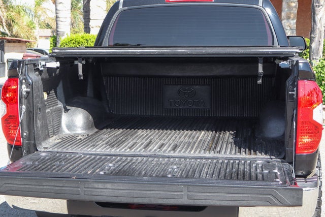2014 Toyota Tundra SR5