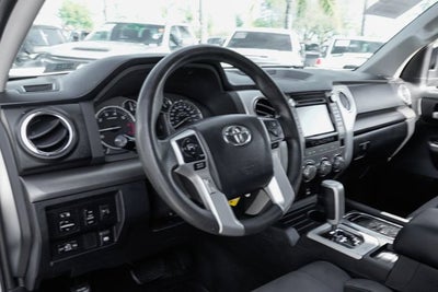 2017 Toyota Tundra SR5