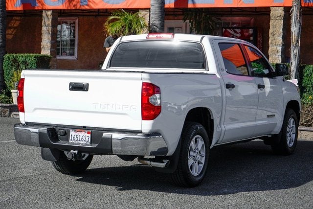 2015 Toyota Tundra SR5