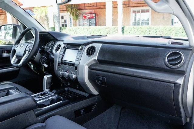 2015 Toyota Tundra SR5