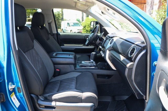 2017 Toyota Tundra SR5